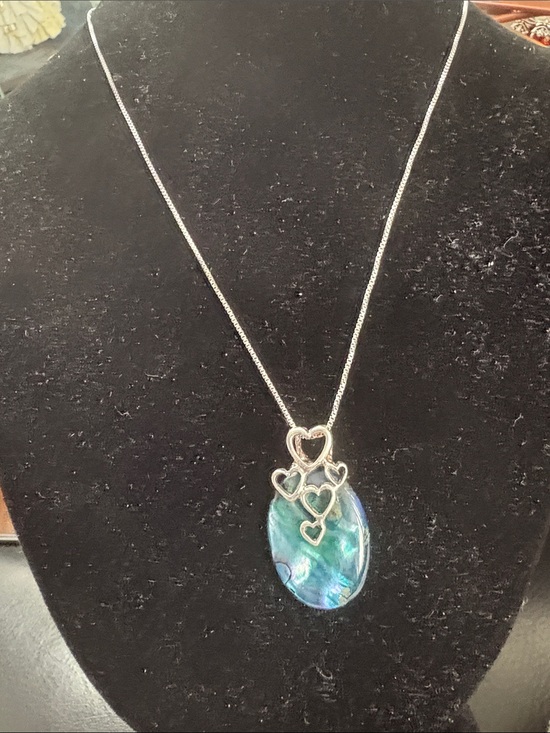 New Zealand Paua Jewelry - Sterling Silver Heart New Zealand Paua Shell  Pendant With 925 Chain